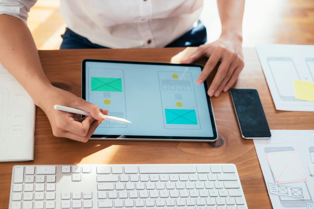 Cecilie Fjellhøy on when design becomes a weapon: the role of UX in fraud prevention