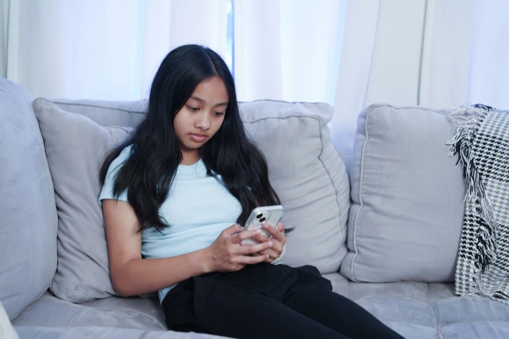 Why platforms struggle to intervene early
